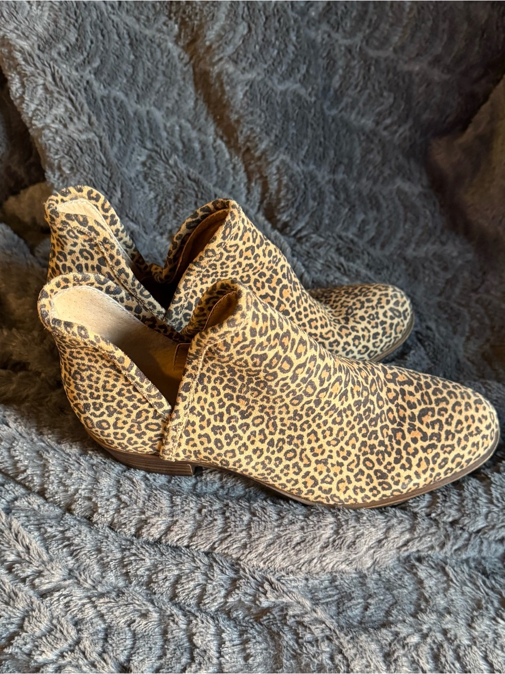 Lucky Brand Leopard Print Ankle Booties in Tan & Black
